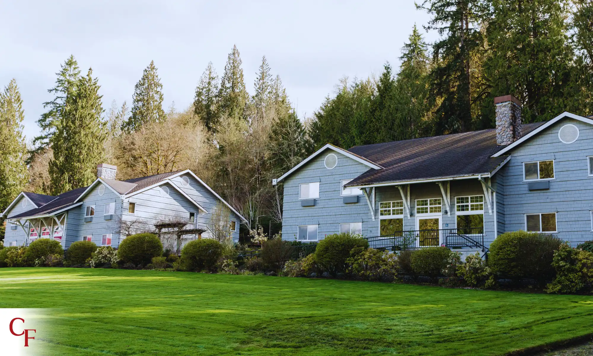 Lodges at Carnation Farms surrounded by trees and open lawns near Seattle